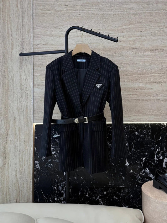 PRADA 25S BLAZER 552