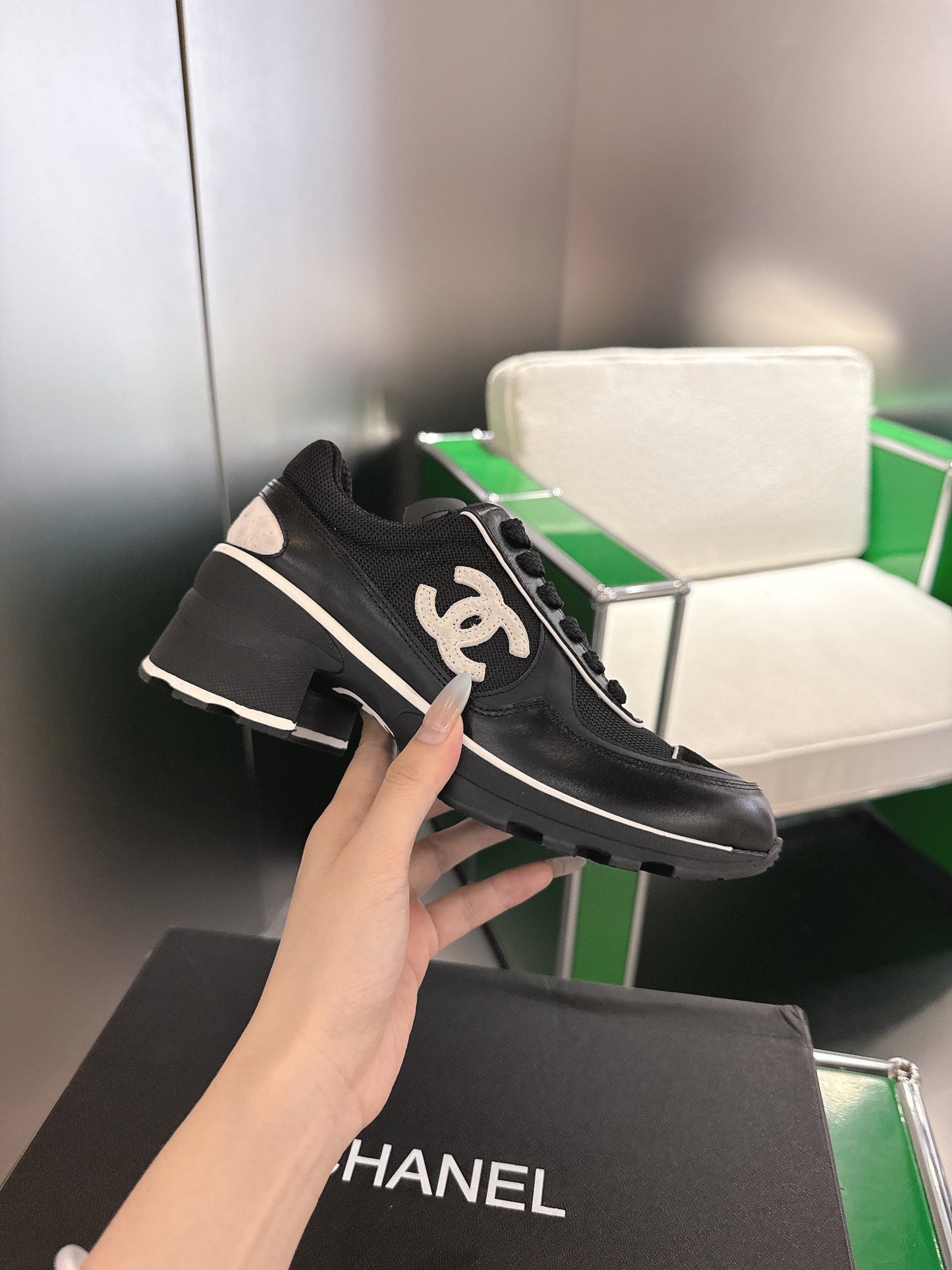 Chanel Low-Top Sneakers 30mm Black Calfskin Leather and Mesh  507543