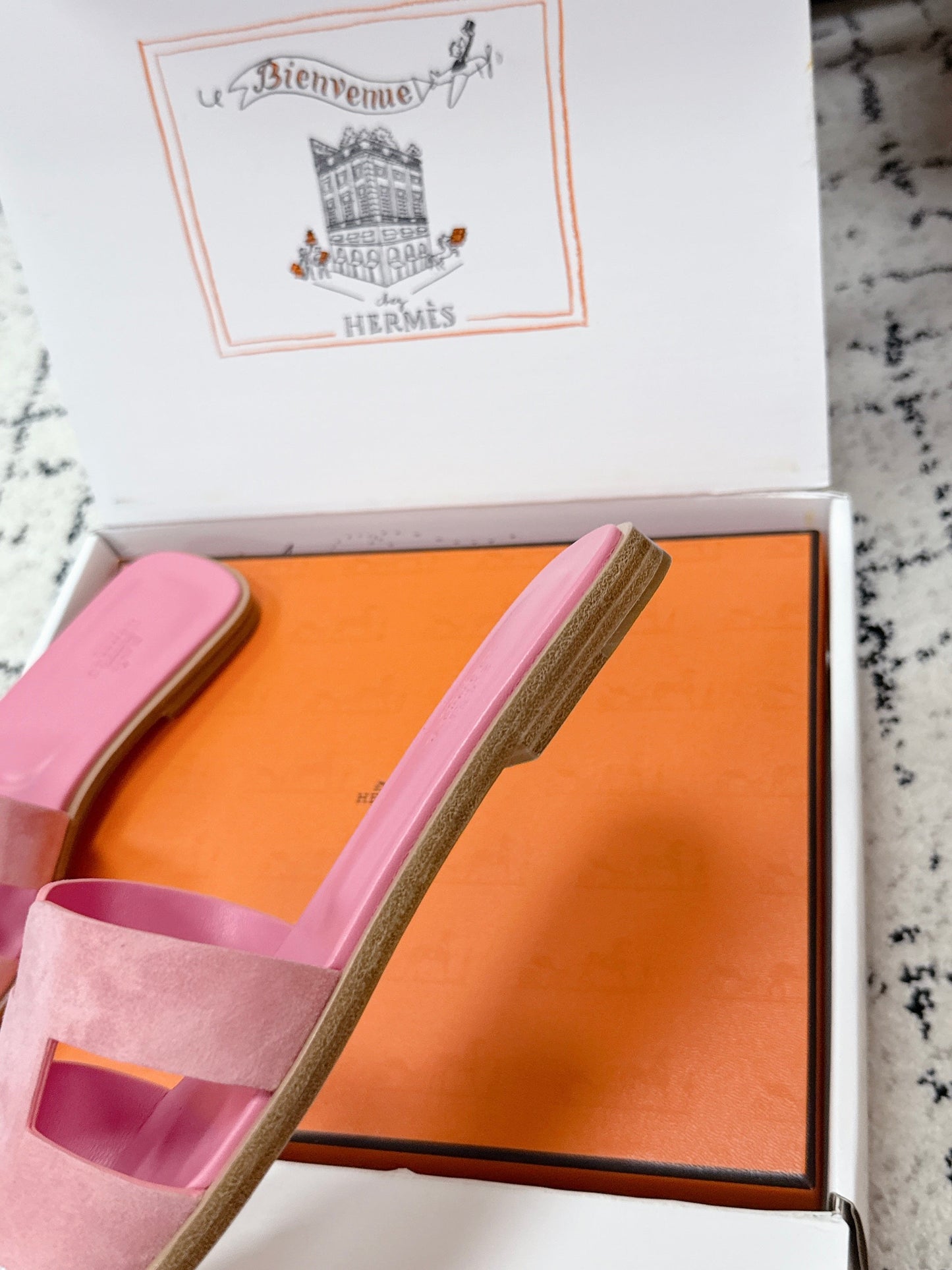 HM 26ss Oran Sandals Pink Suede 617187