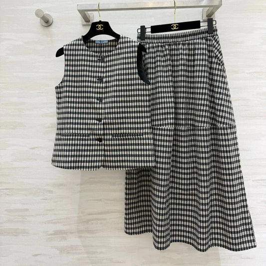 Prada 2026 Vest shirt And Midi Skirt Set Black Cotton 403394