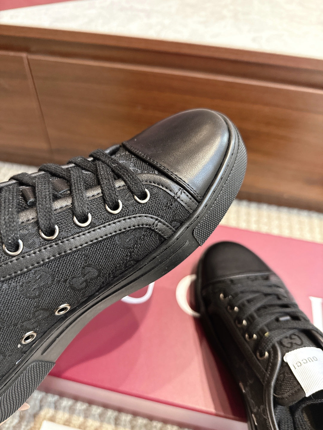 GG Tennis 1977 Low-Top Sneakers Black Leather Canvas 104419