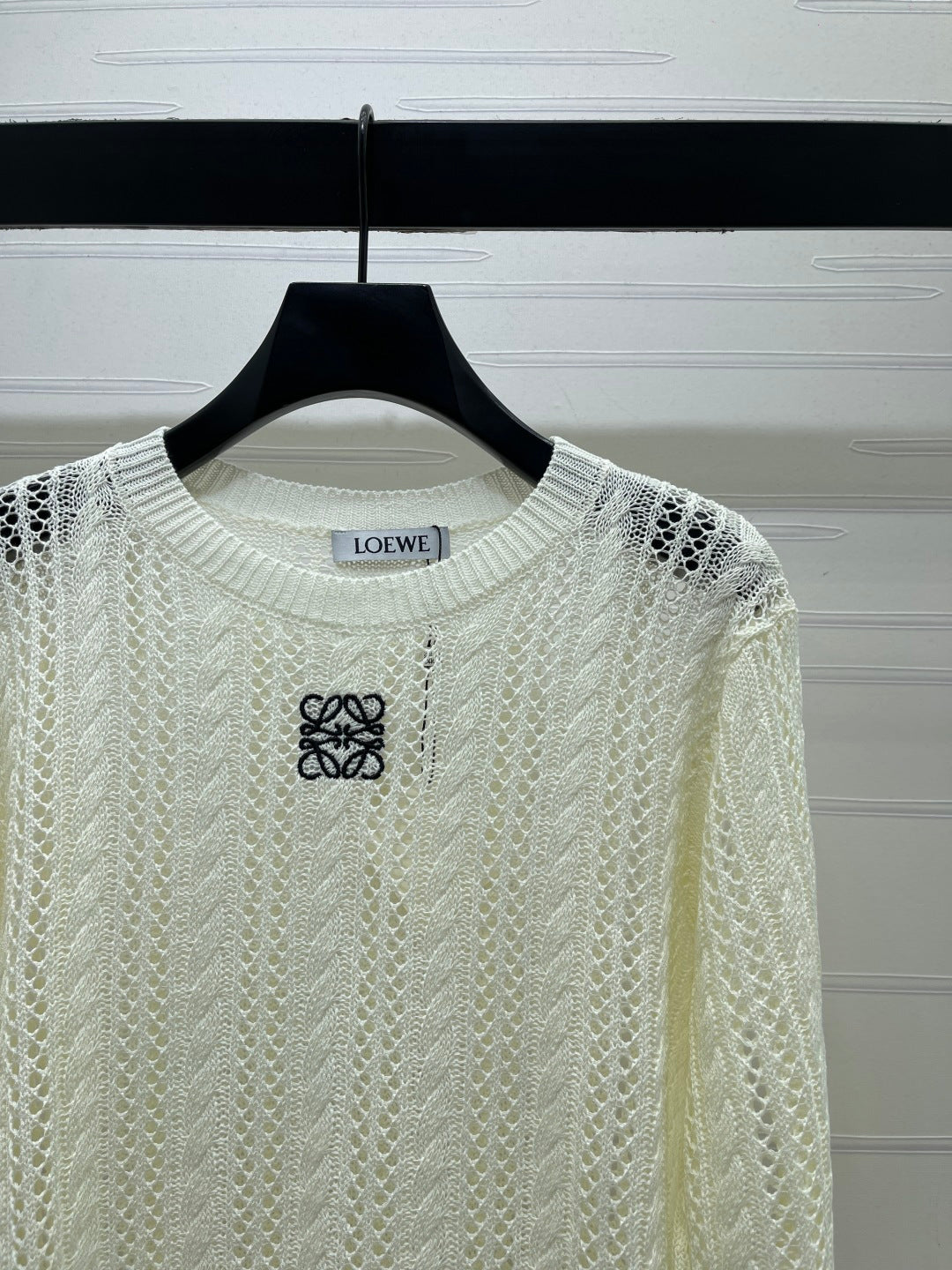 Loewe 26s Cable Knit Long-Sleeve Sweater Cream 406570