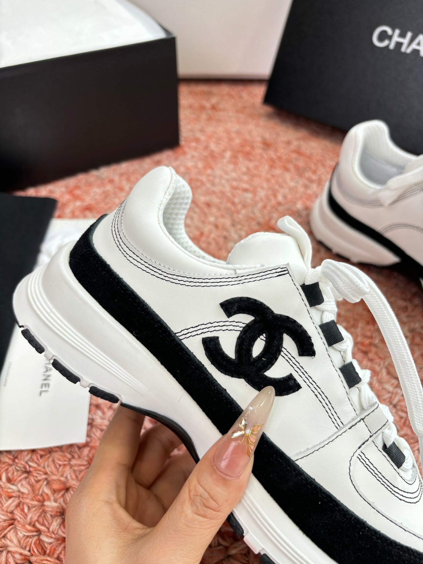 CC SS26 Casual Shoes Black White Leather Suede 648249