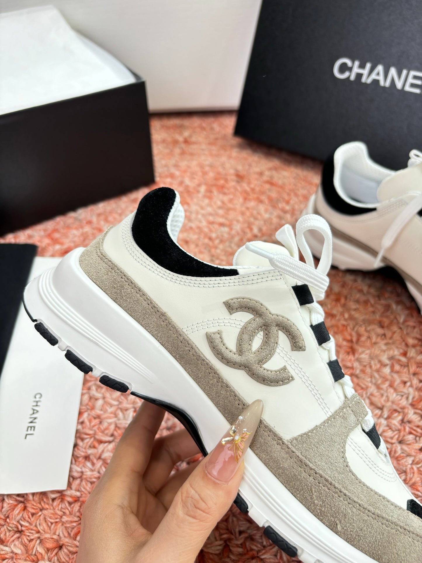 CC SS26 Casual Shoes Khahi White Leather Suede 648250