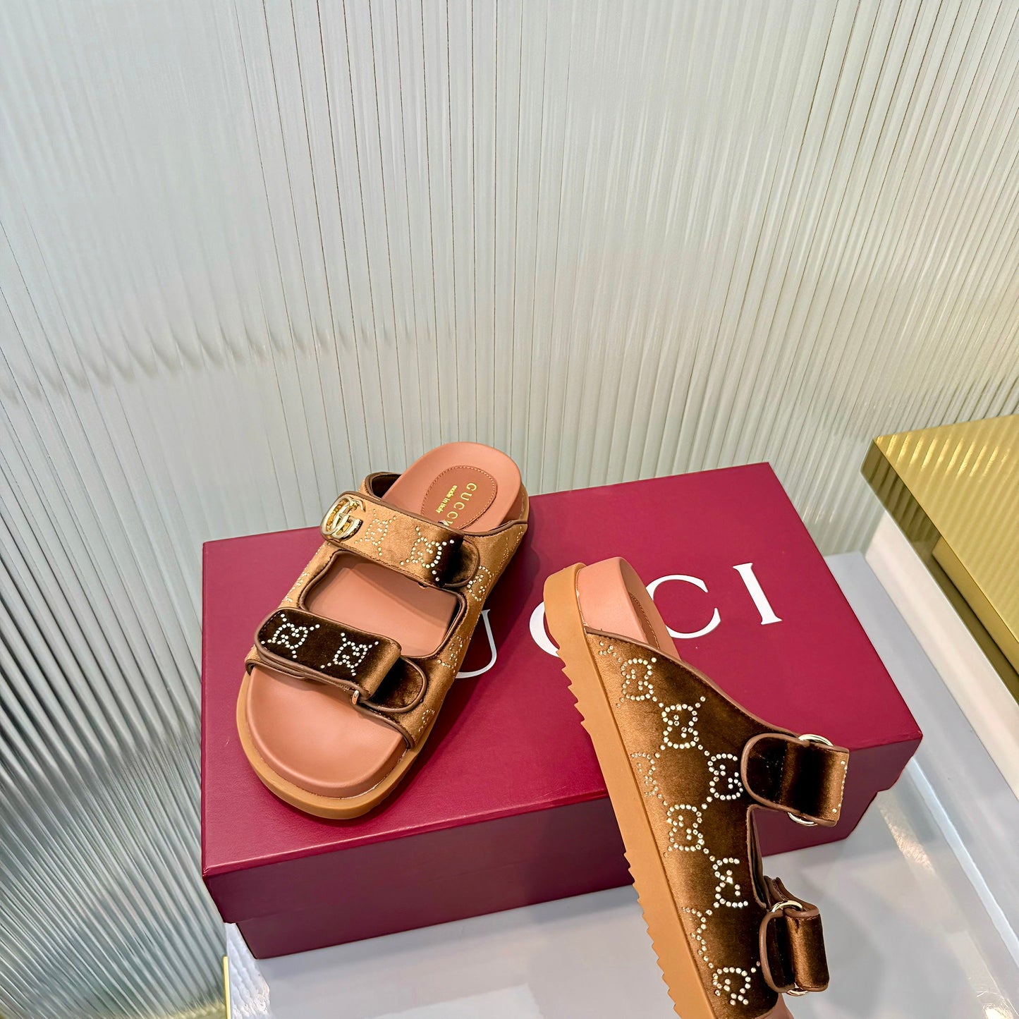GG 26s Dad Mule Sandals Brown Leather Velvet 714870