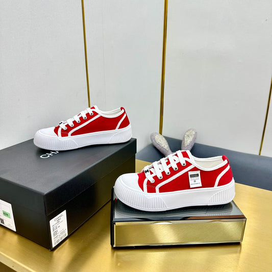 CC 26s Platform Sneakers Red Canvas 832620