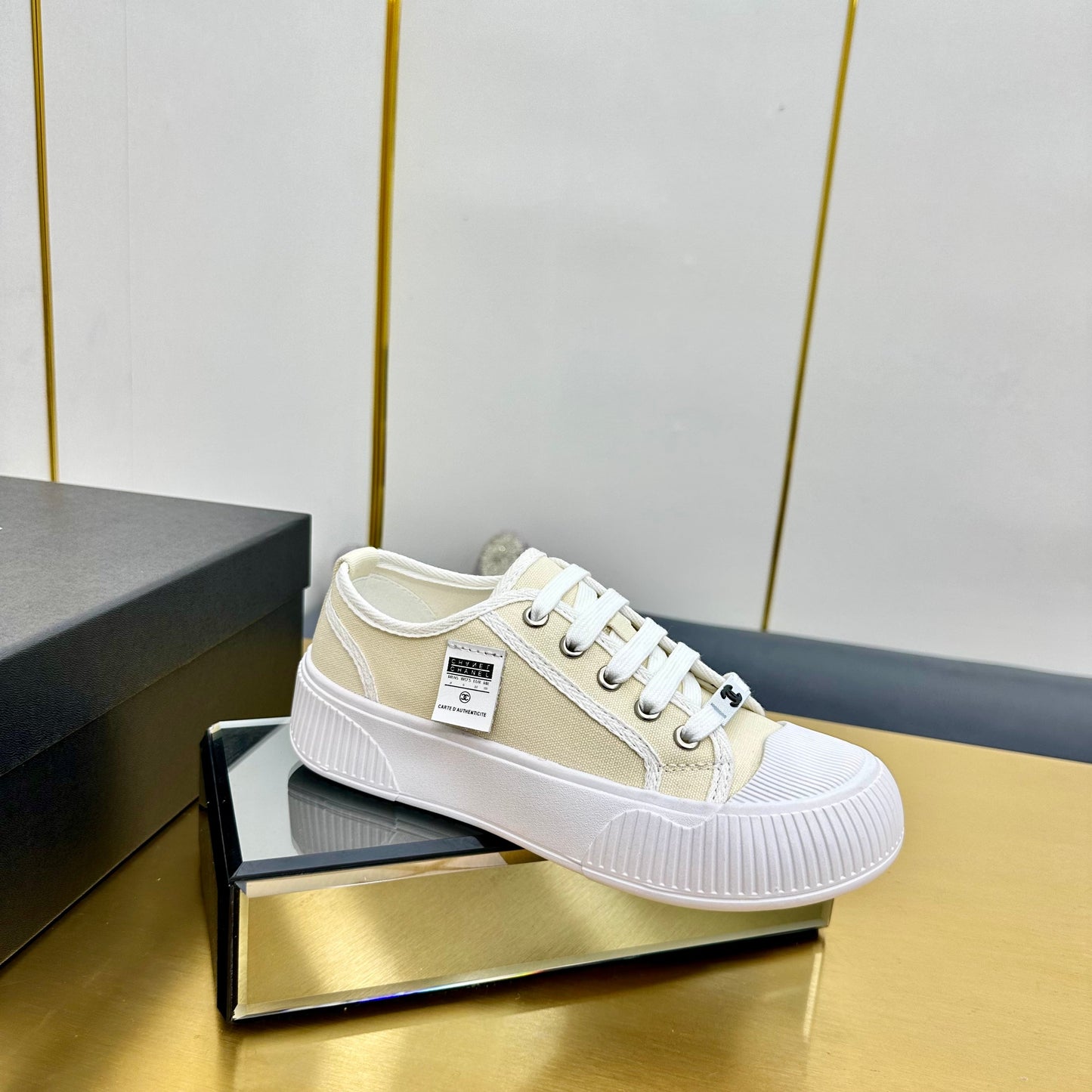 CC 26s Platform Sneakers White Canvas 832623