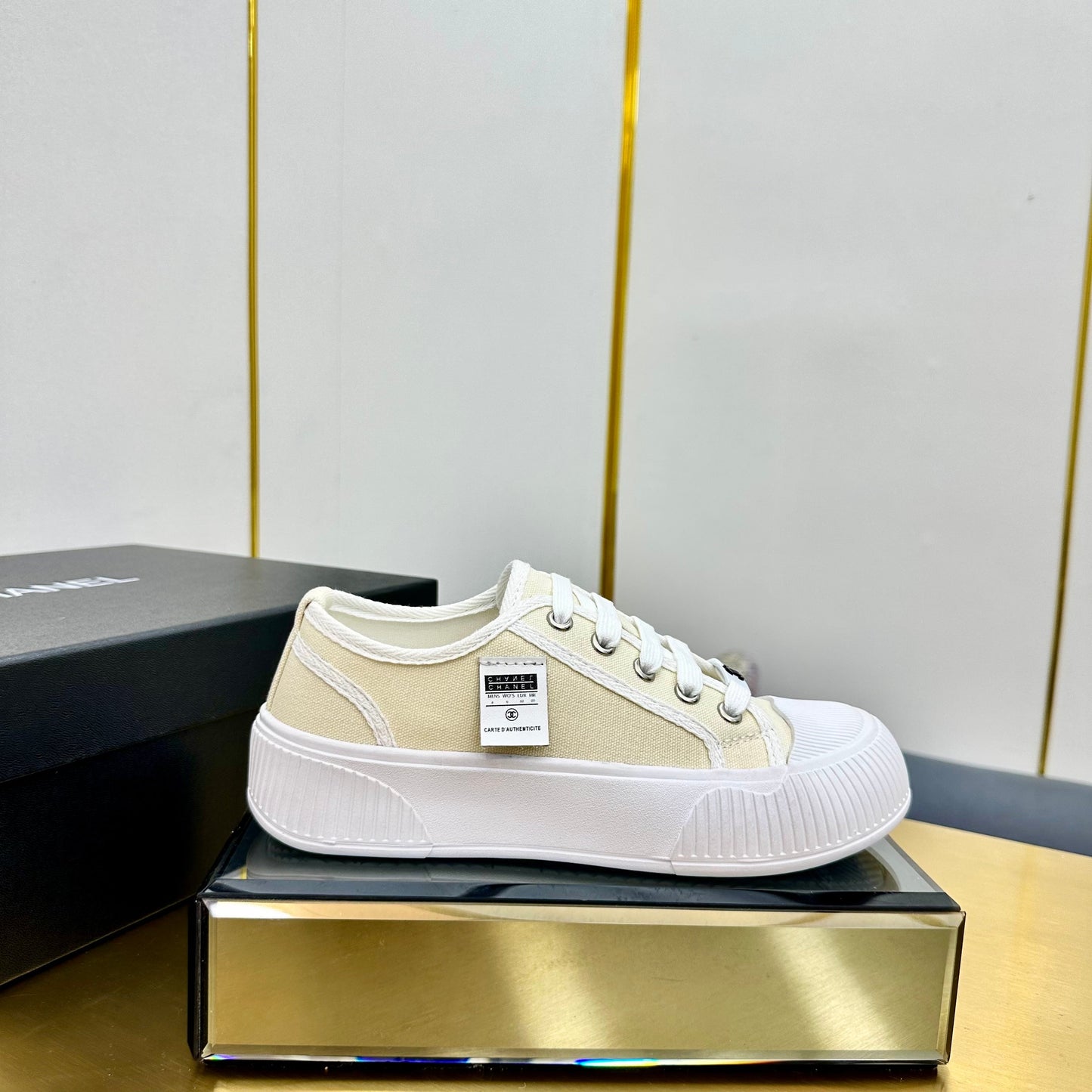 CC 26s Platform Sneakers White Canvas 832623