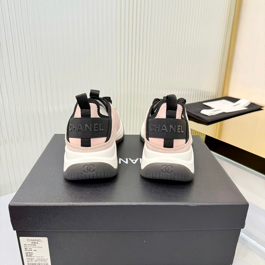CC 26s Casual Sneakers Light Pink Suede 928038