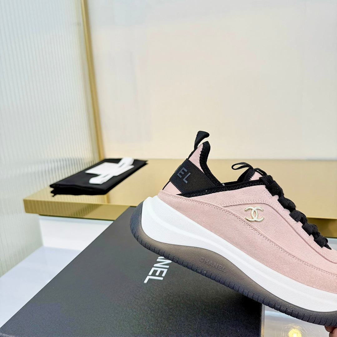 CC 26s Casual Sneakers Light Pink Suede 928038