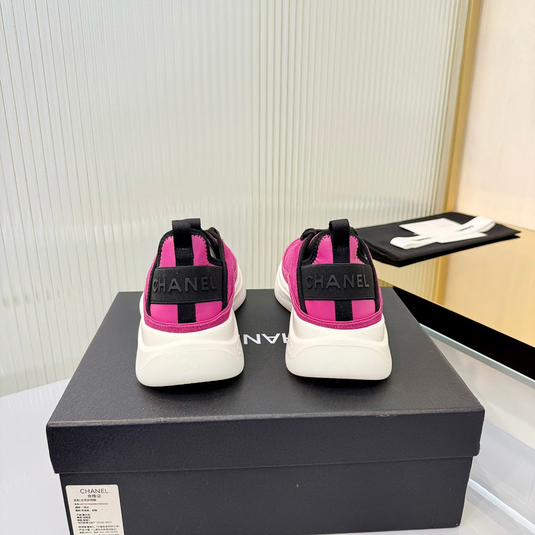CC 26s Casual Sneakers Hot Pink Suede 928040