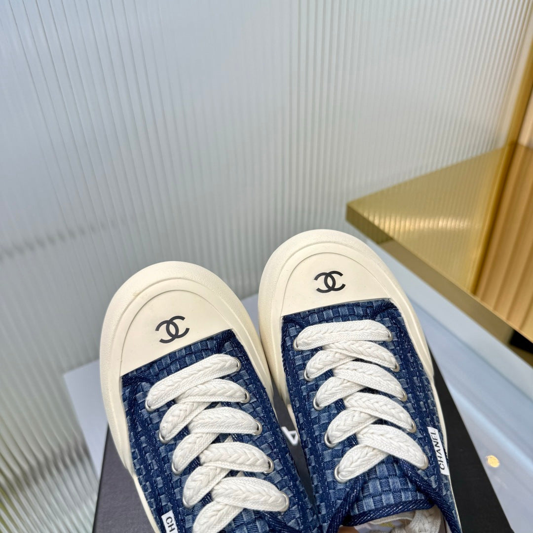 CC 26s Biscuit Shoes Blue White Sheepskin Denim 927708