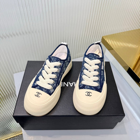 CC 26s Biscuit Shoes Blue White Sheepskin Denim 927710