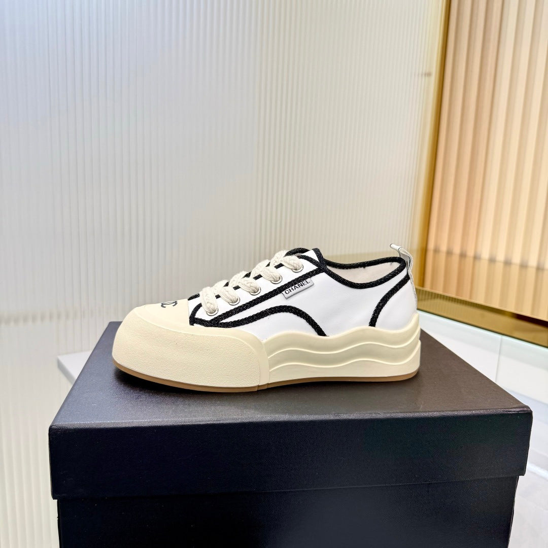 CC 26s Biscuit Shoes White Fabric Sheepskin 927713