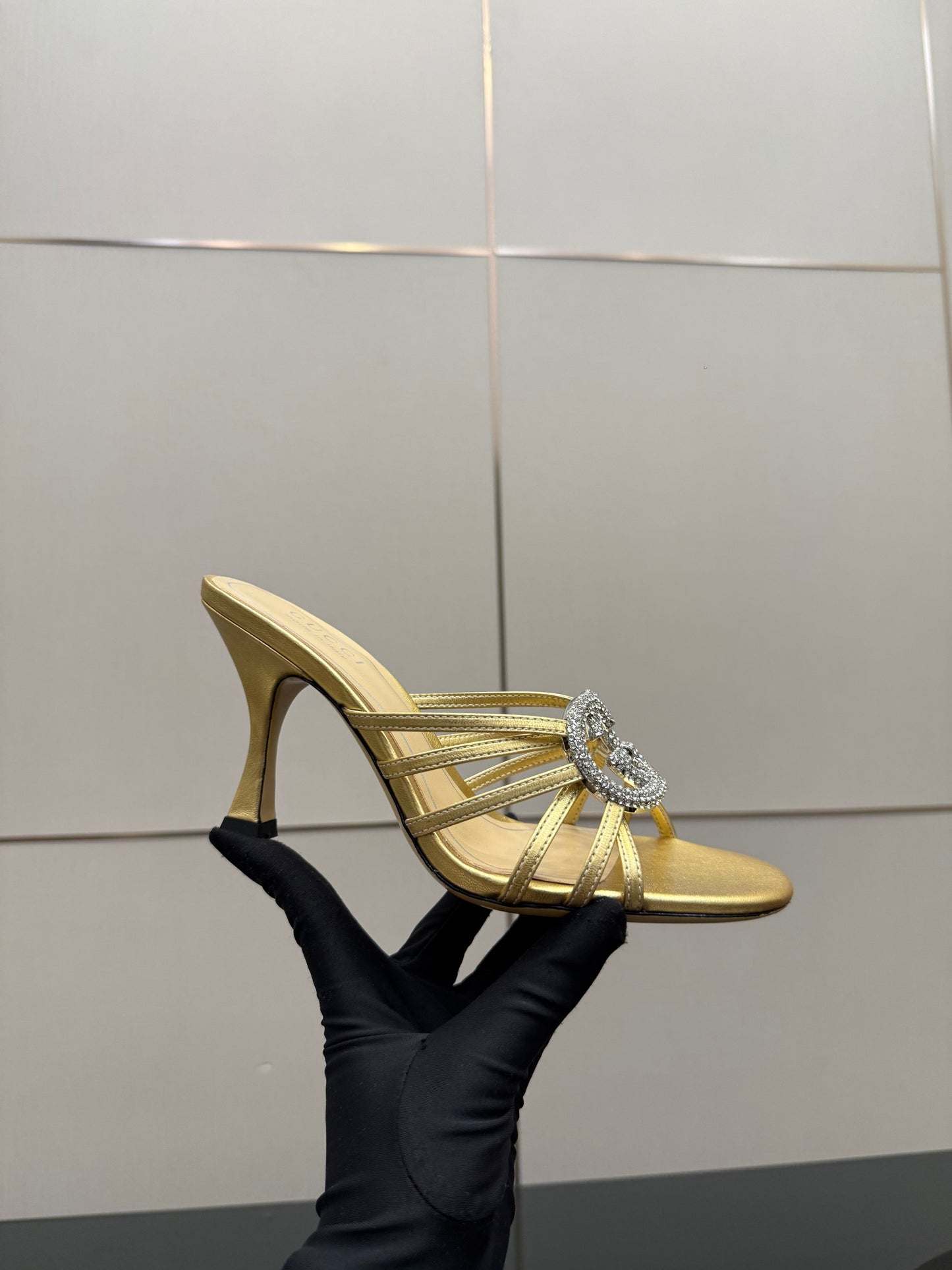 Women's Slide 85mm With Crystal Interlocking G Gold Leather
