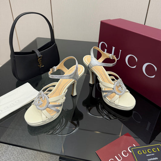 GG Pump 10.5cm With Crystal Interlocking G Ivory Sliver Leather