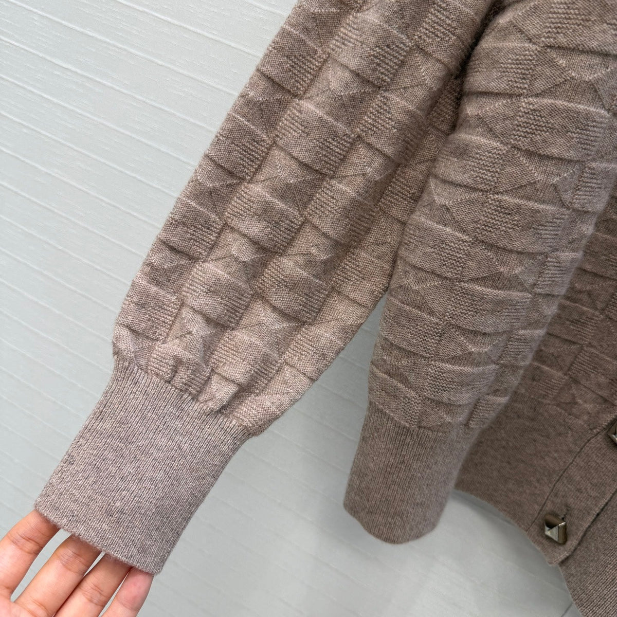 HM Monogram Toweling Cardigan Taupe Cashmere 402937
