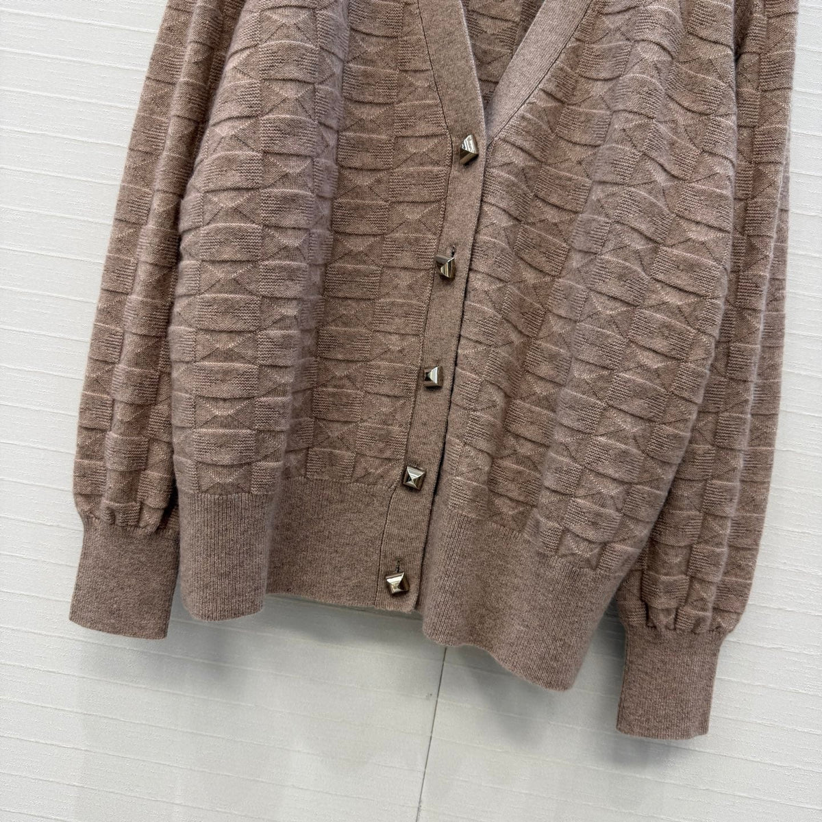HM Monogram Toweling Cardigan Taupe Cashmere 402937
