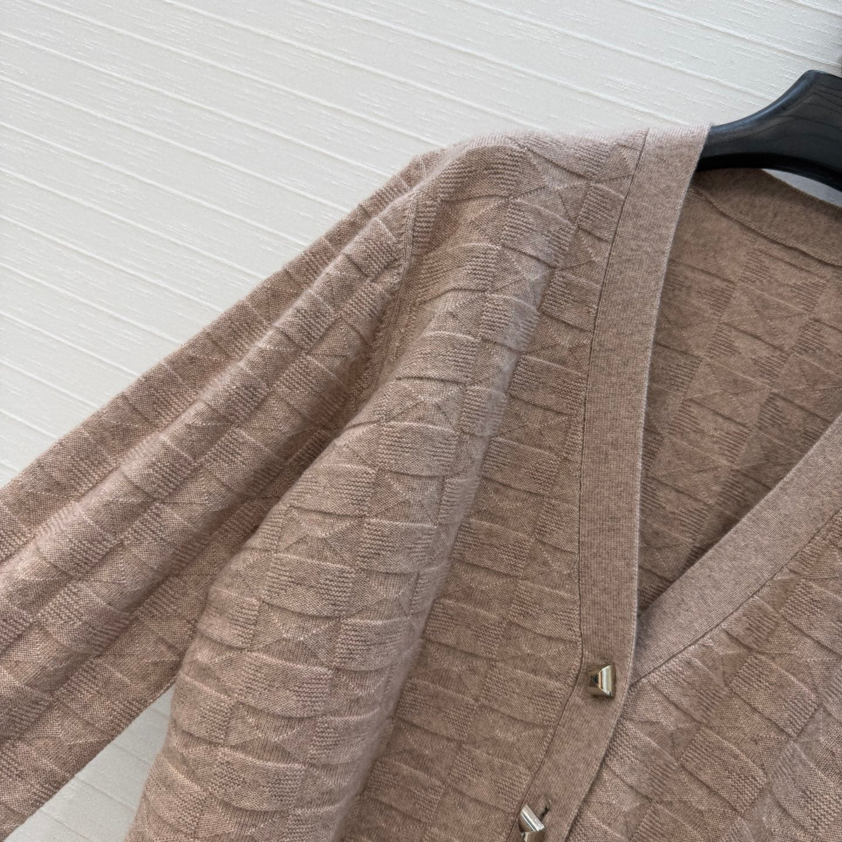 HM Monogram Toweling Cardigan Taupe Cashmere 402937