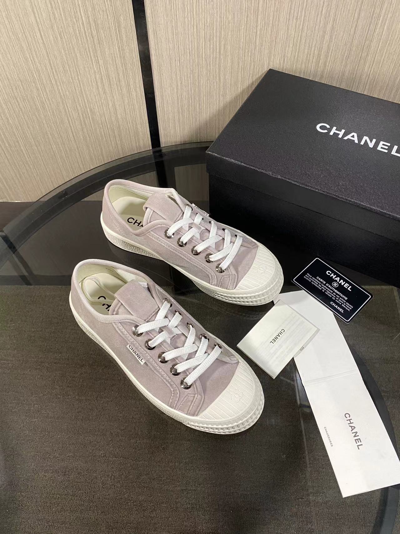 CC 26s Sneaker Grey Velvet 799309