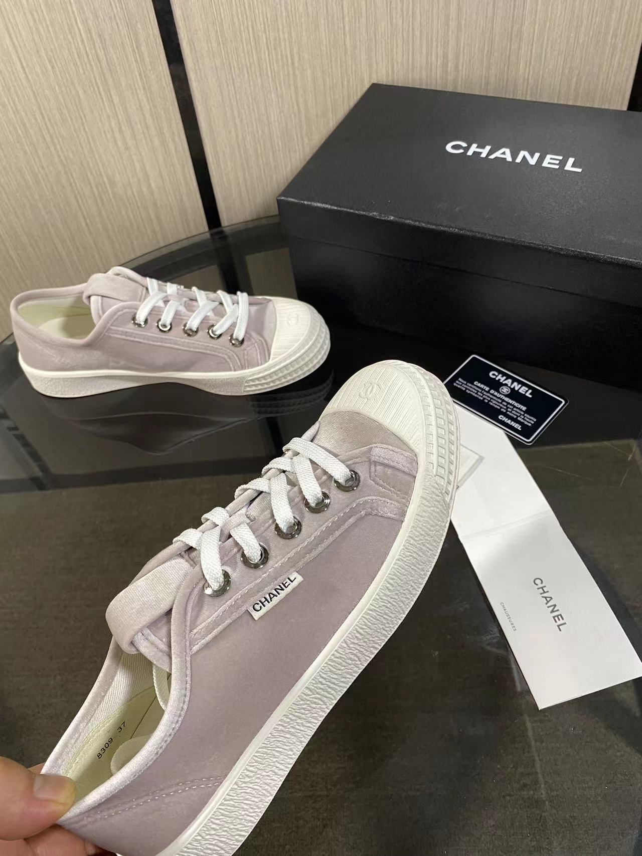 CC 26s Sneaker Grey Velvet 799309