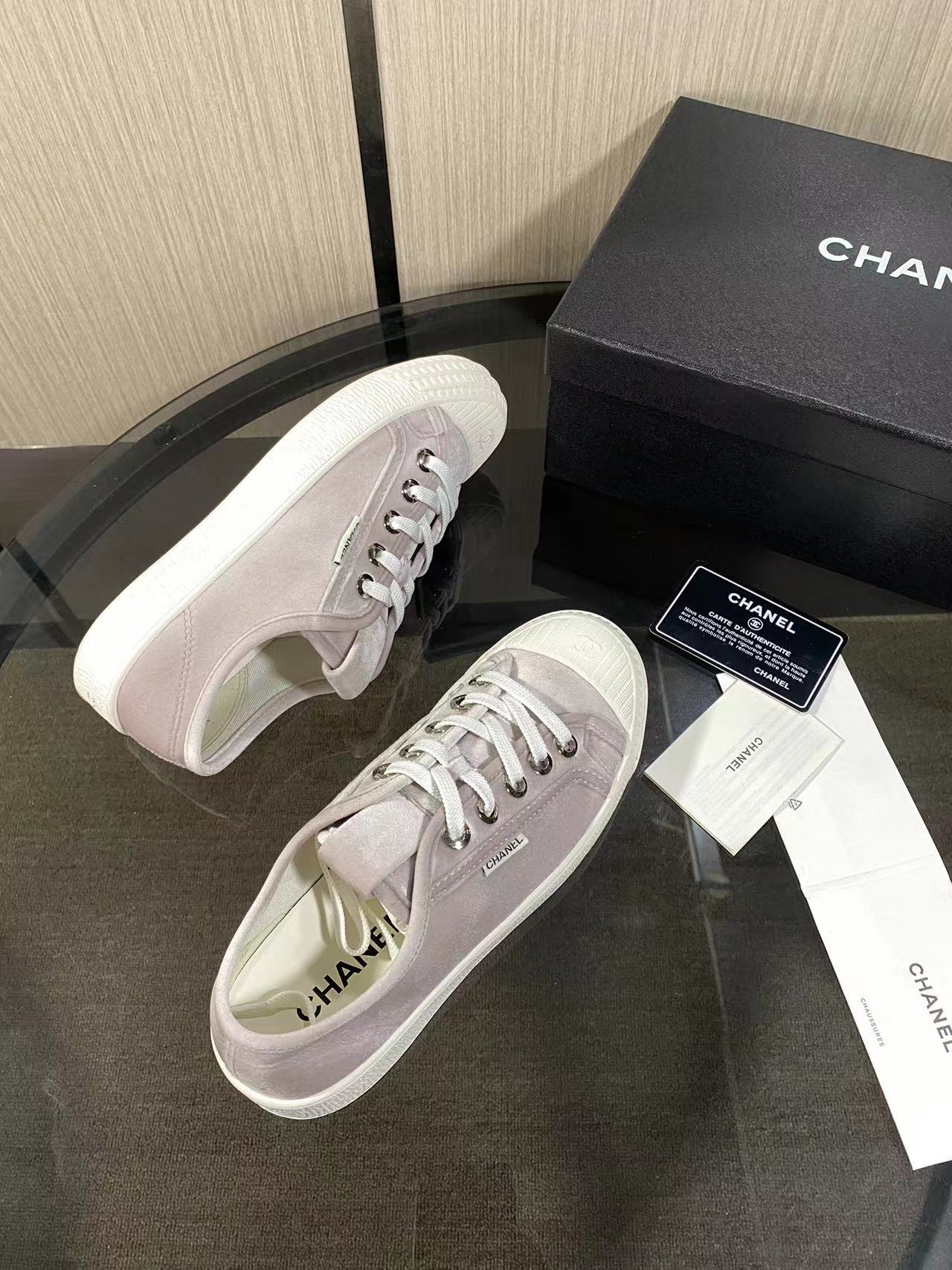 CC 26s Sneaker Grey Velvet 799309