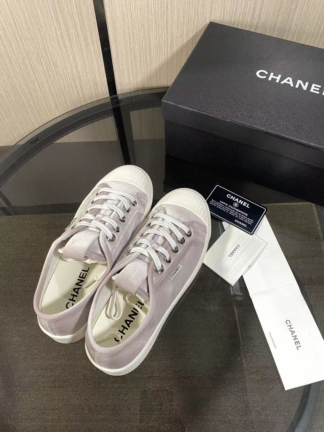 CC 26s Sneaker Grey Velvet 799309