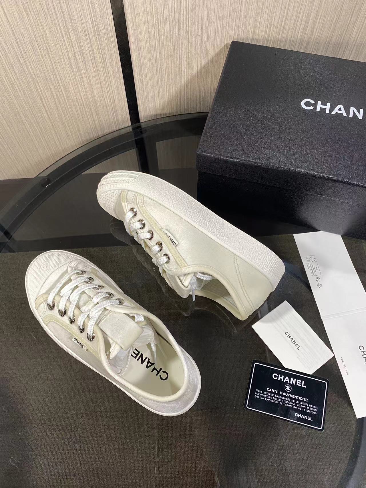 CC 26s Sneaker Light Khahi Velvet 799311