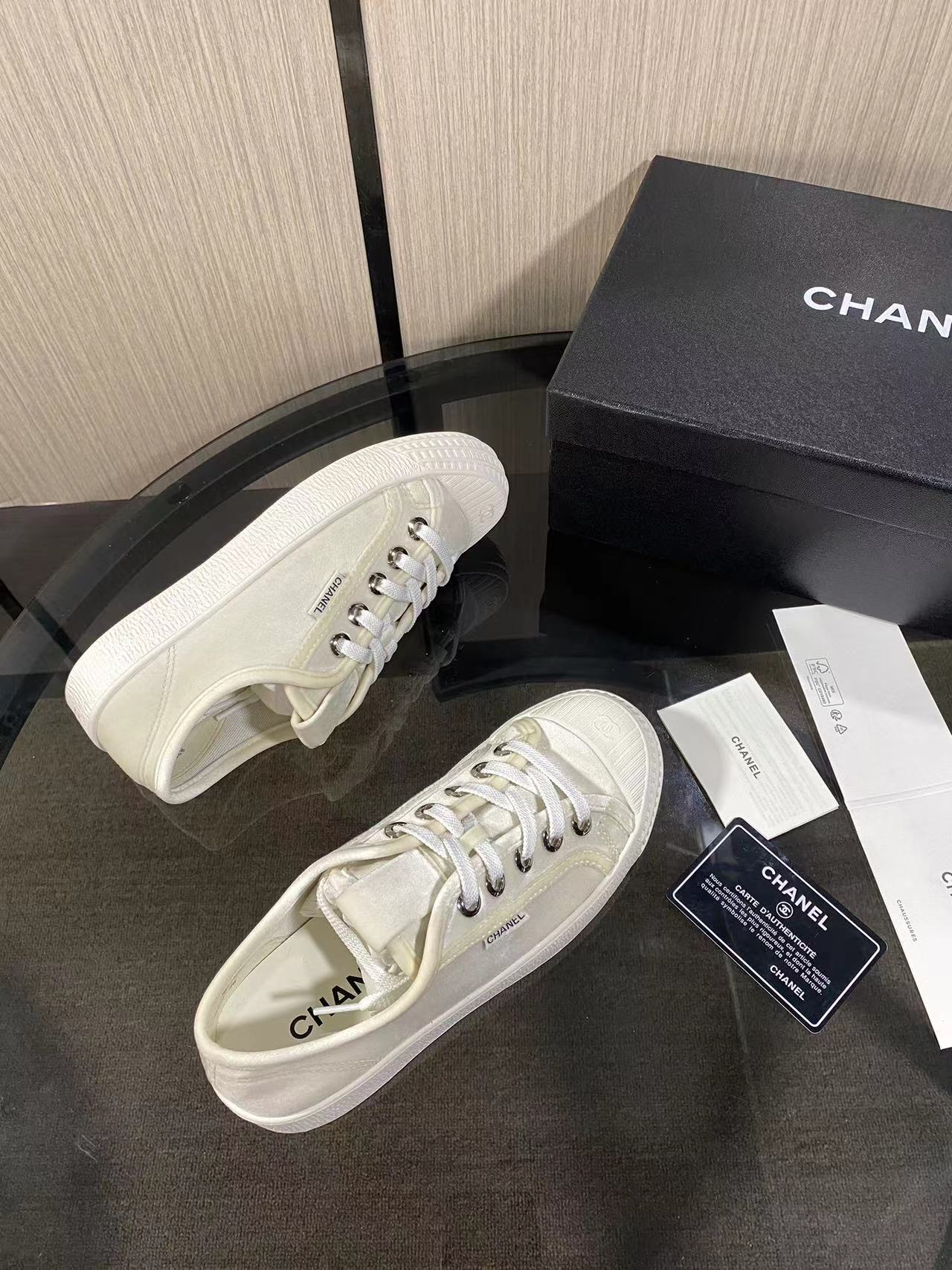 CC 26s Sneaker Light Khahi Velvet 799311