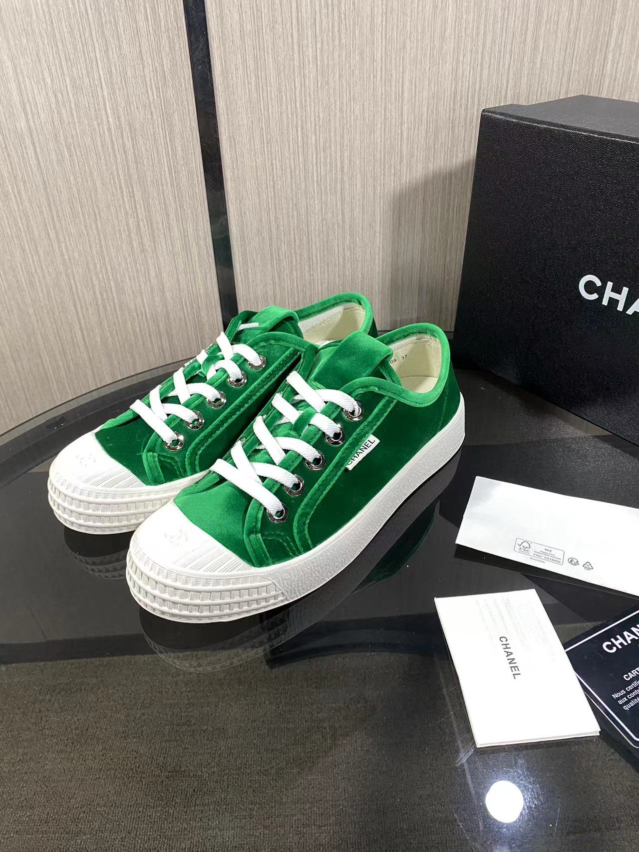CC 26s Sneaker Teal Green Velvet 799313