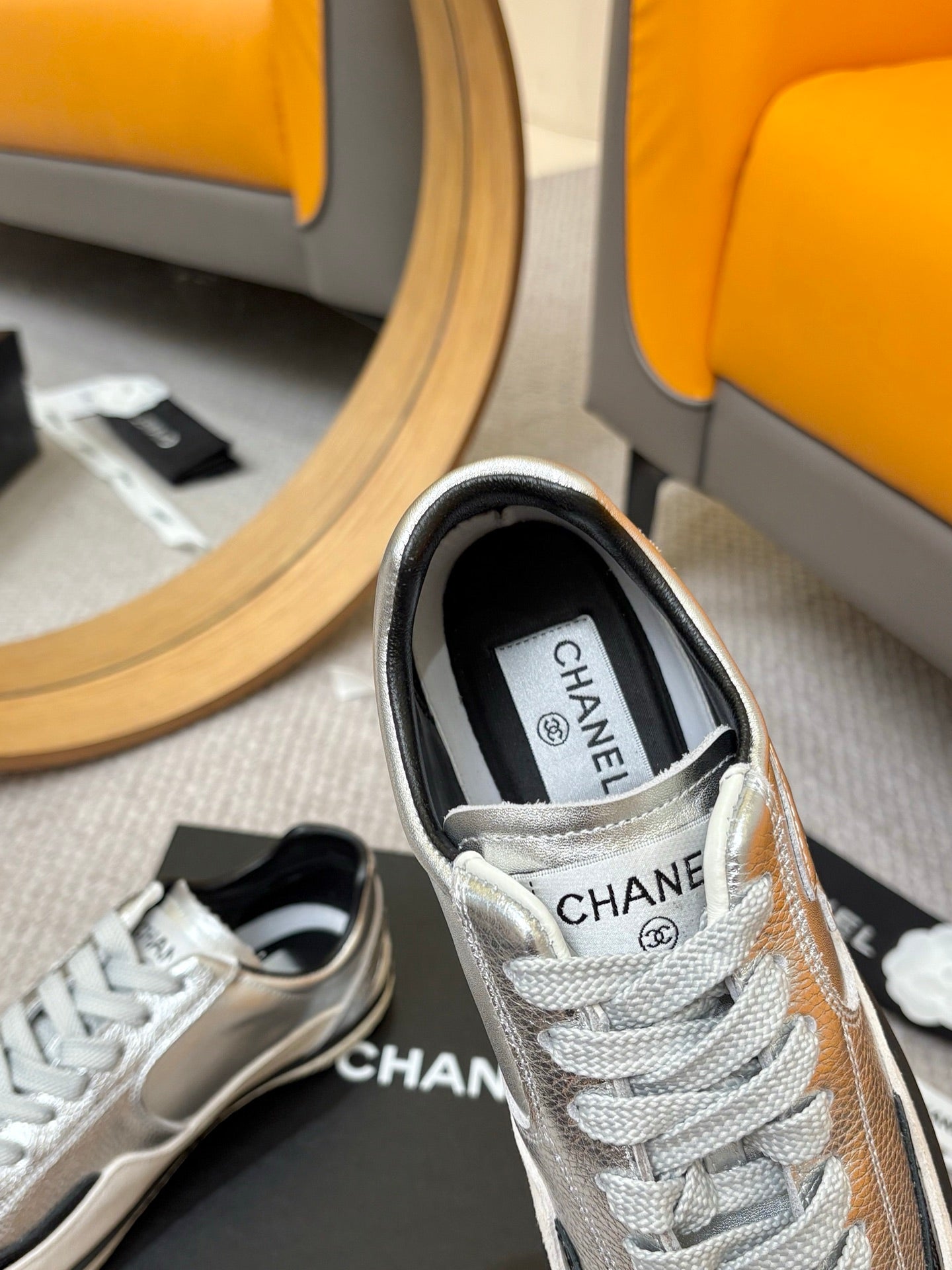 CC 25C Casual Sneakers Sliver Black Cowhide Suede Patent Leather 528155