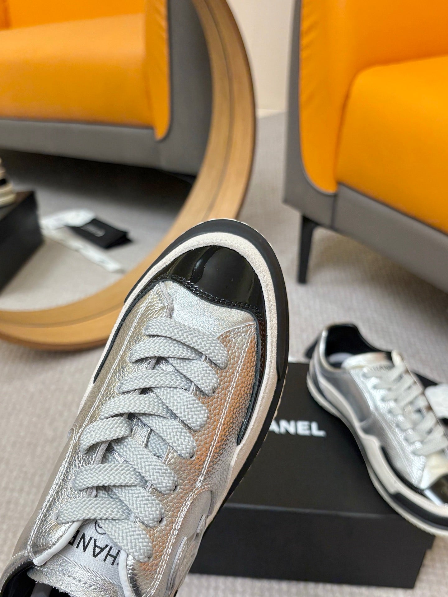 CC 25C Casual Sneakers Sliver Black Cowhide Suede Patent Leather 528155