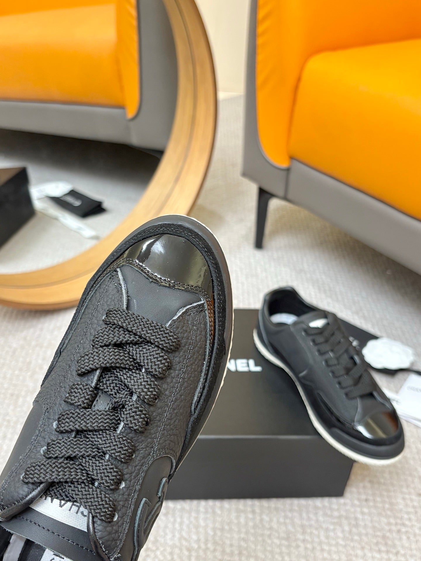 CC 25C Casual Sneakers Black Cowhide Suede Patent Leather 528156