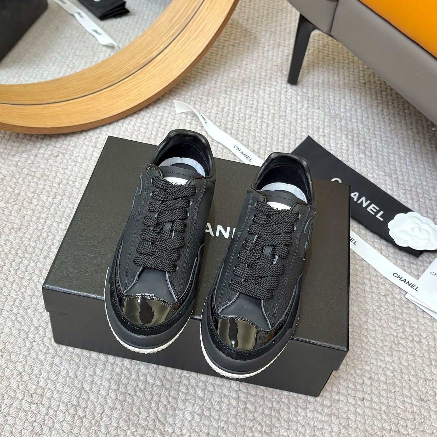 CC 25C Casual Sneakers Black Cowhide Suede Patent Leather 528156
