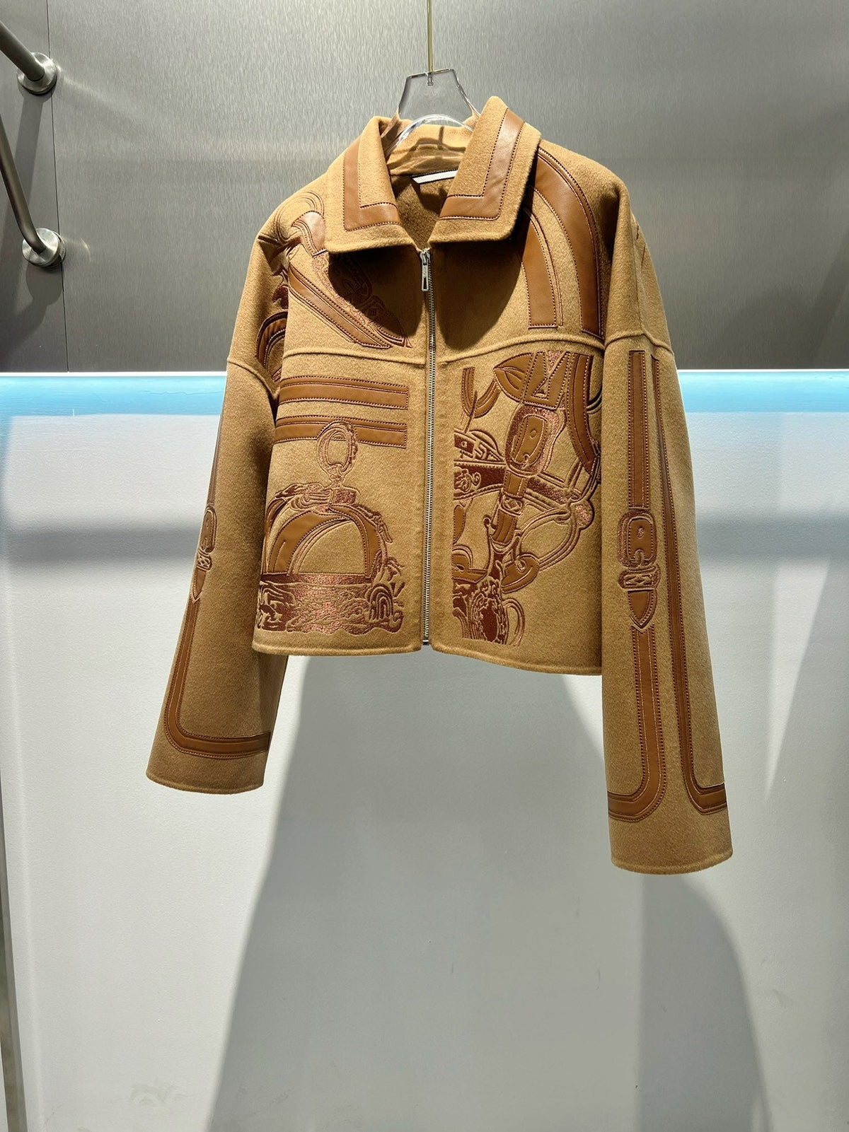 HM Embroidered Short Camel Brown Coat Wool Cashmere Calfskin 349655