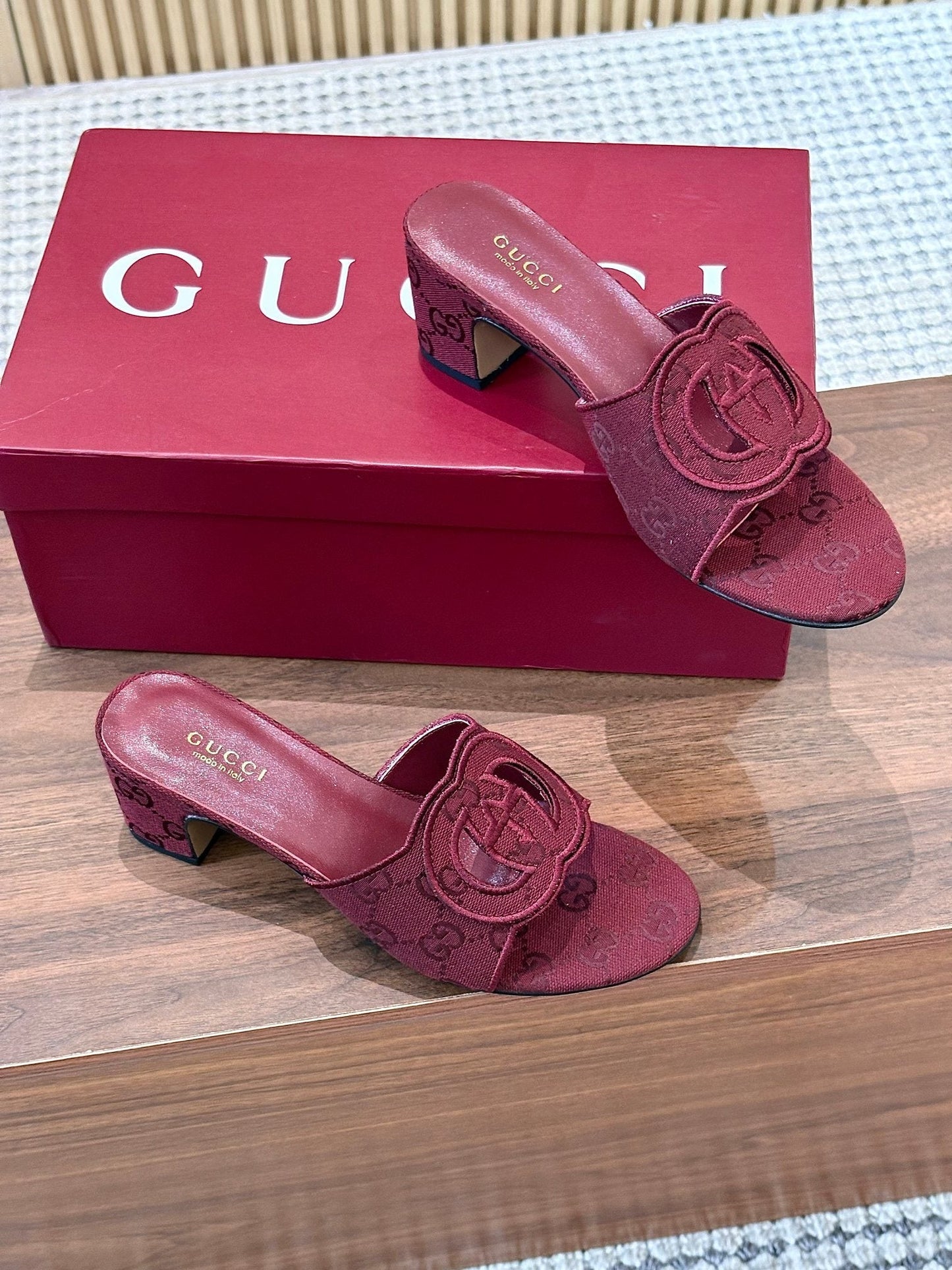 GG Interlocking G Cutout Sandals 5.5cm Burgundy Canvas 646506