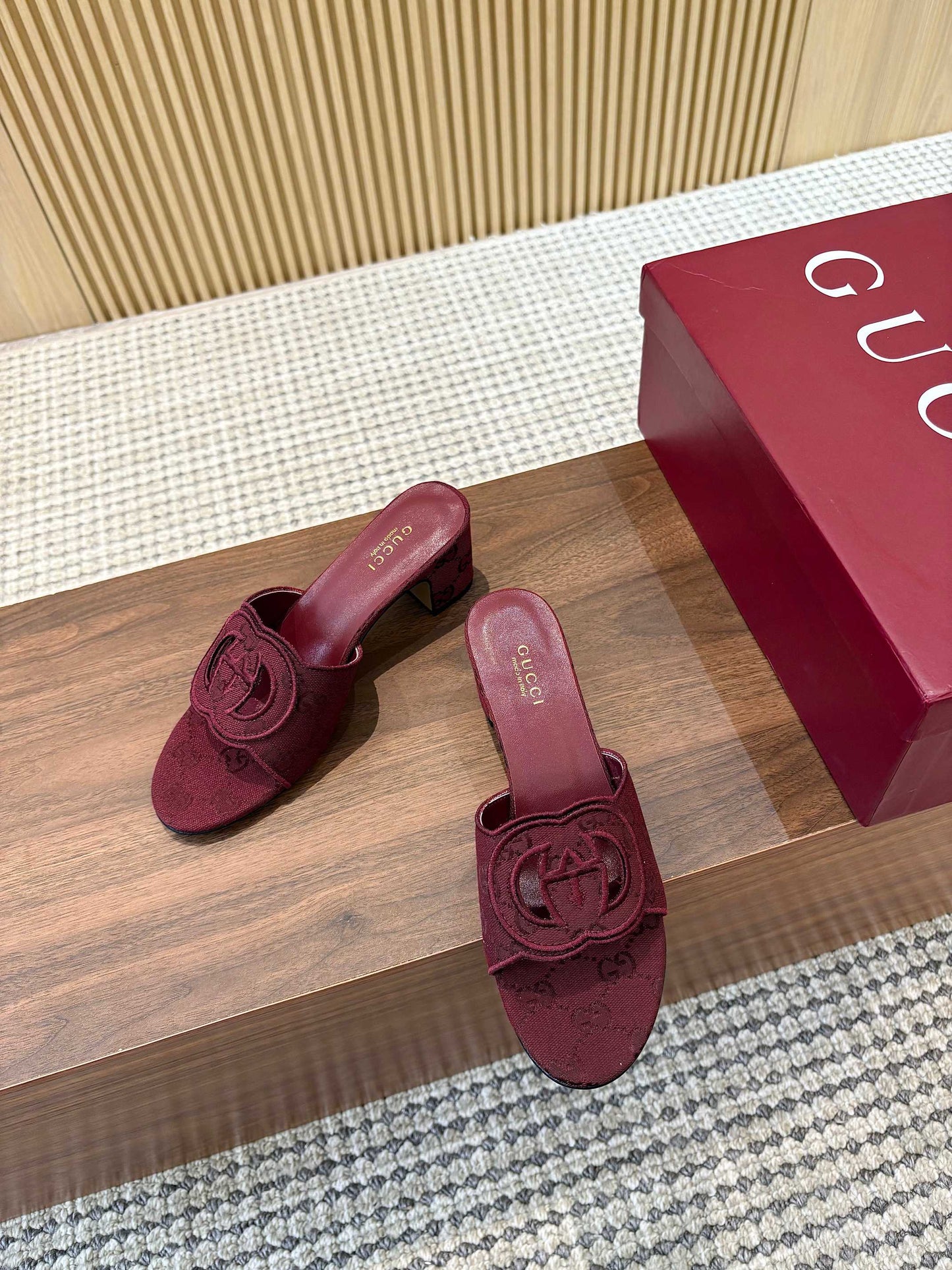 GG Interlocking G Cutout Sandals 5.5cm Burgundy Canvas 646506