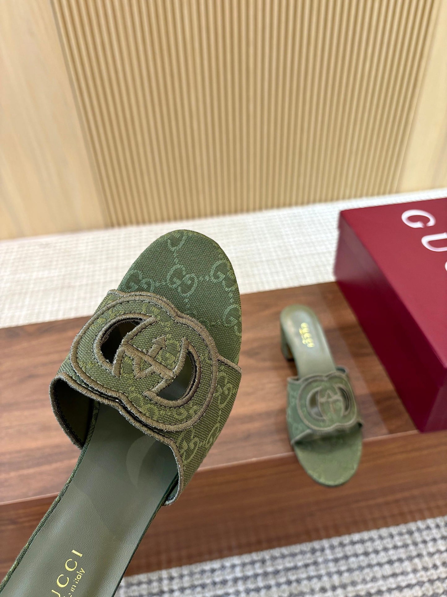 GG Interlocking G Cutout Sandals 5.5cm Olive Green Canvas 646505