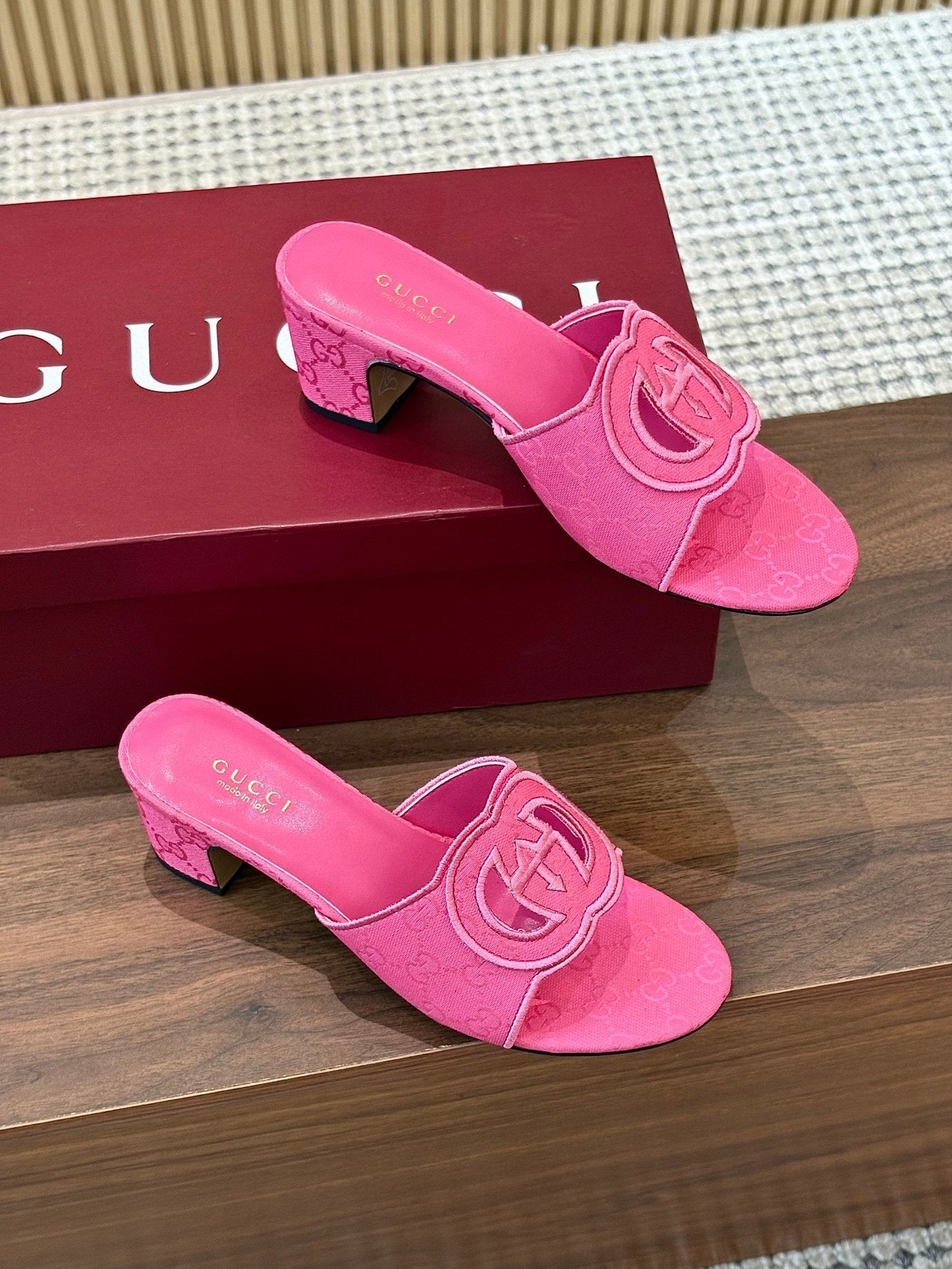 GG Interlocking G Cutout Sandals 5.5cm Hot Pink Canvas 646503