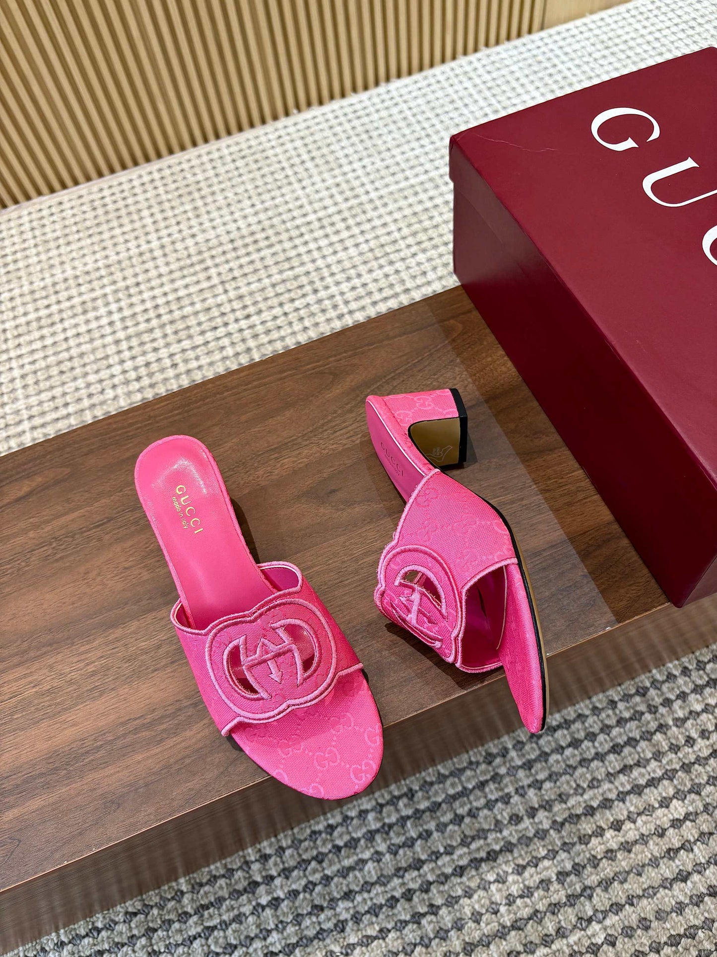 GG Interlocking G Cutout Sandals 5.5cm Hot Pink Canvas 646503