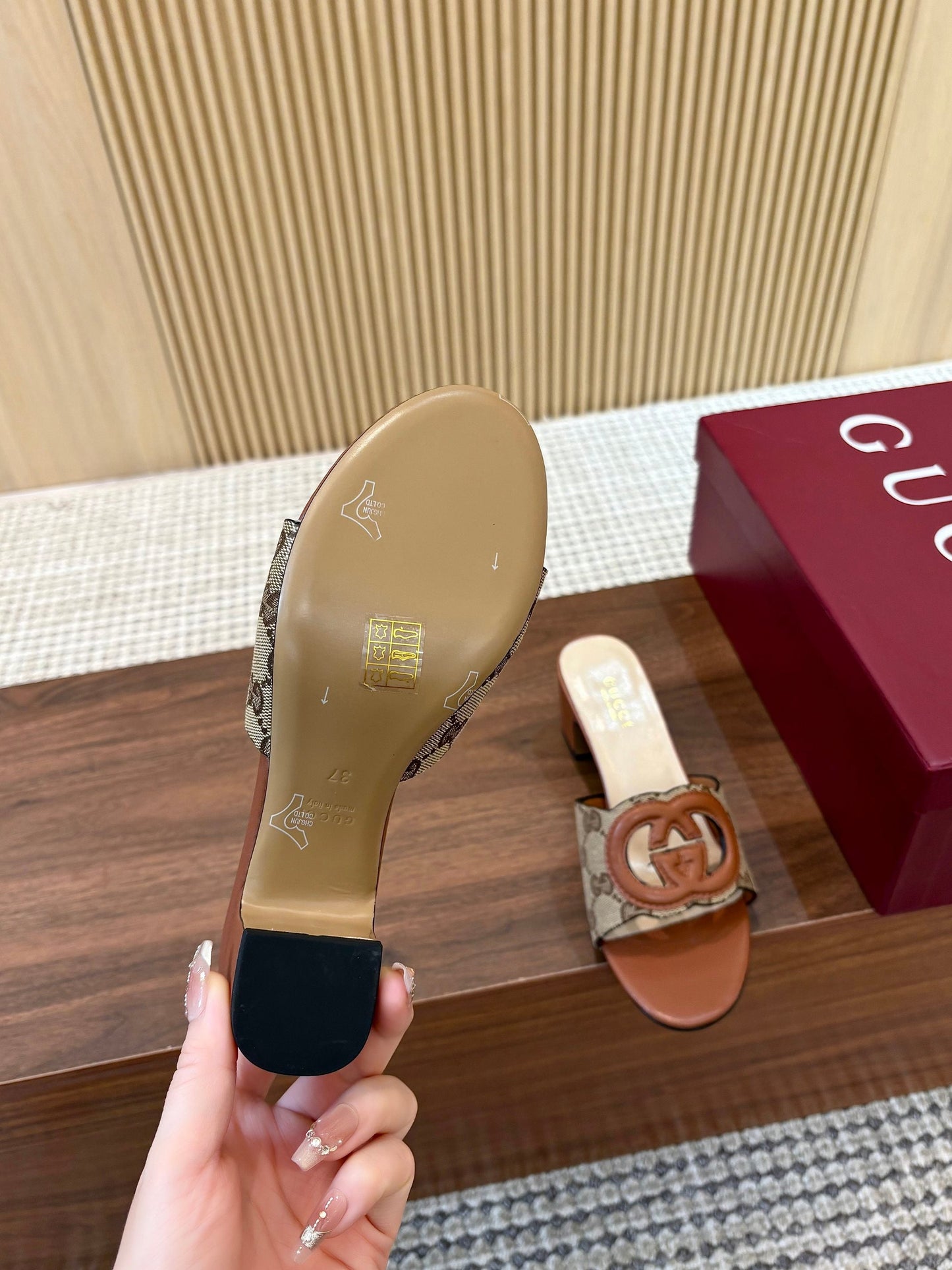 GG Interlocking G Cutout Sandals 5.5cm Brown Beige Sheepskin Canvas 646501