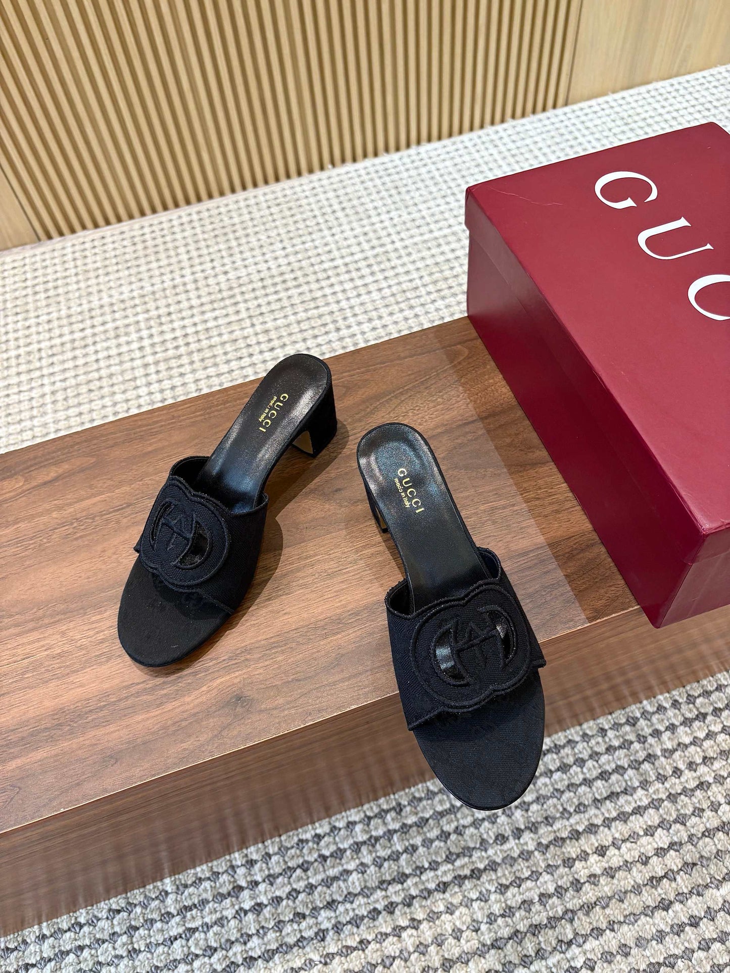 GG Interlocking G Cutout Sandals 5.5cm Black Canvas  646502