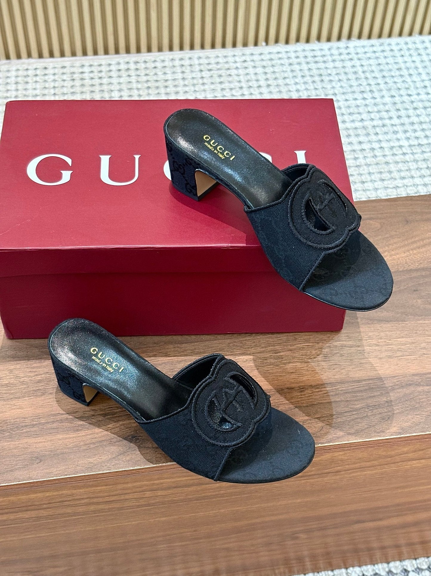 GG Interlocking G Cutout Sandals 5.5cm Black Canvas  646502
