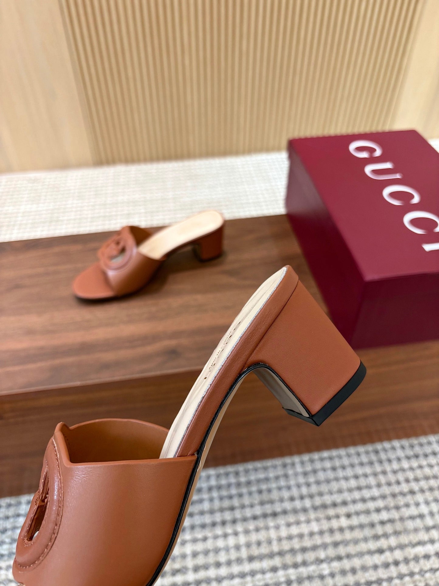 GG Interlocking G Cutout Sandals 5.5cm Brown Sheepskin 646498
