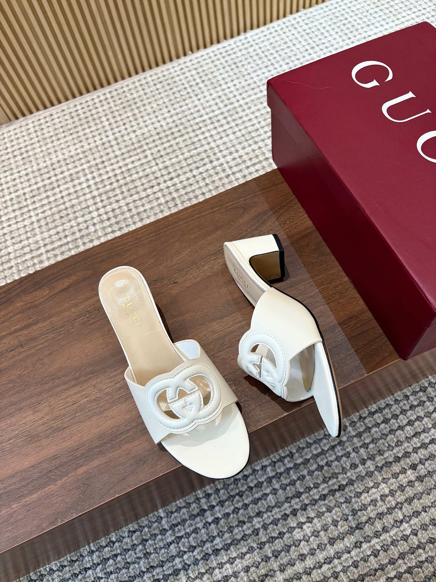GG Interlocking G Cutout Sandals 5.5cm White Sheepskin 646497