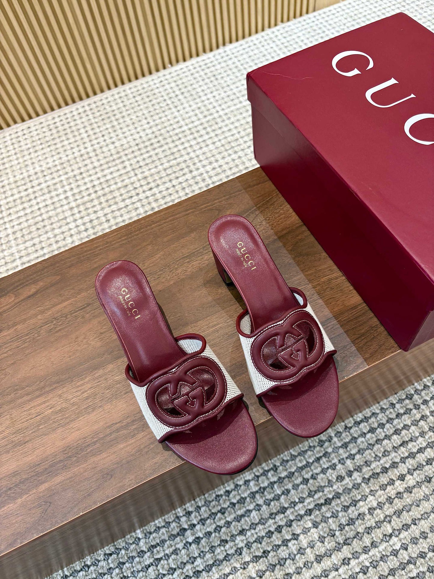 GG Interlocking G Cutout Sandals 5.5cm Burgundy Sheepskin Mesh 646495