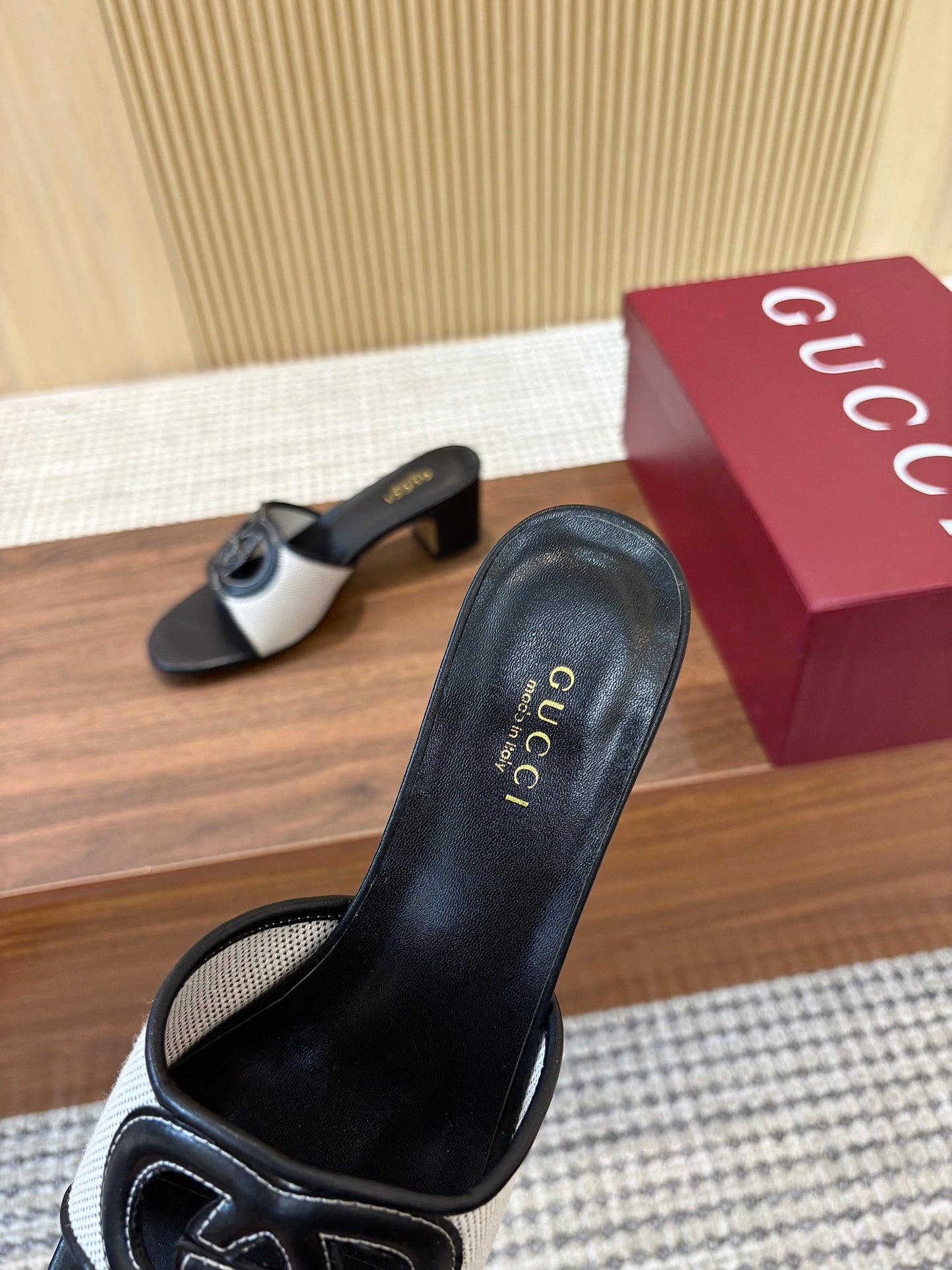 GG Interlocking G Cutout Sandals 5.5cm Black Sheepskin Mesh 646493