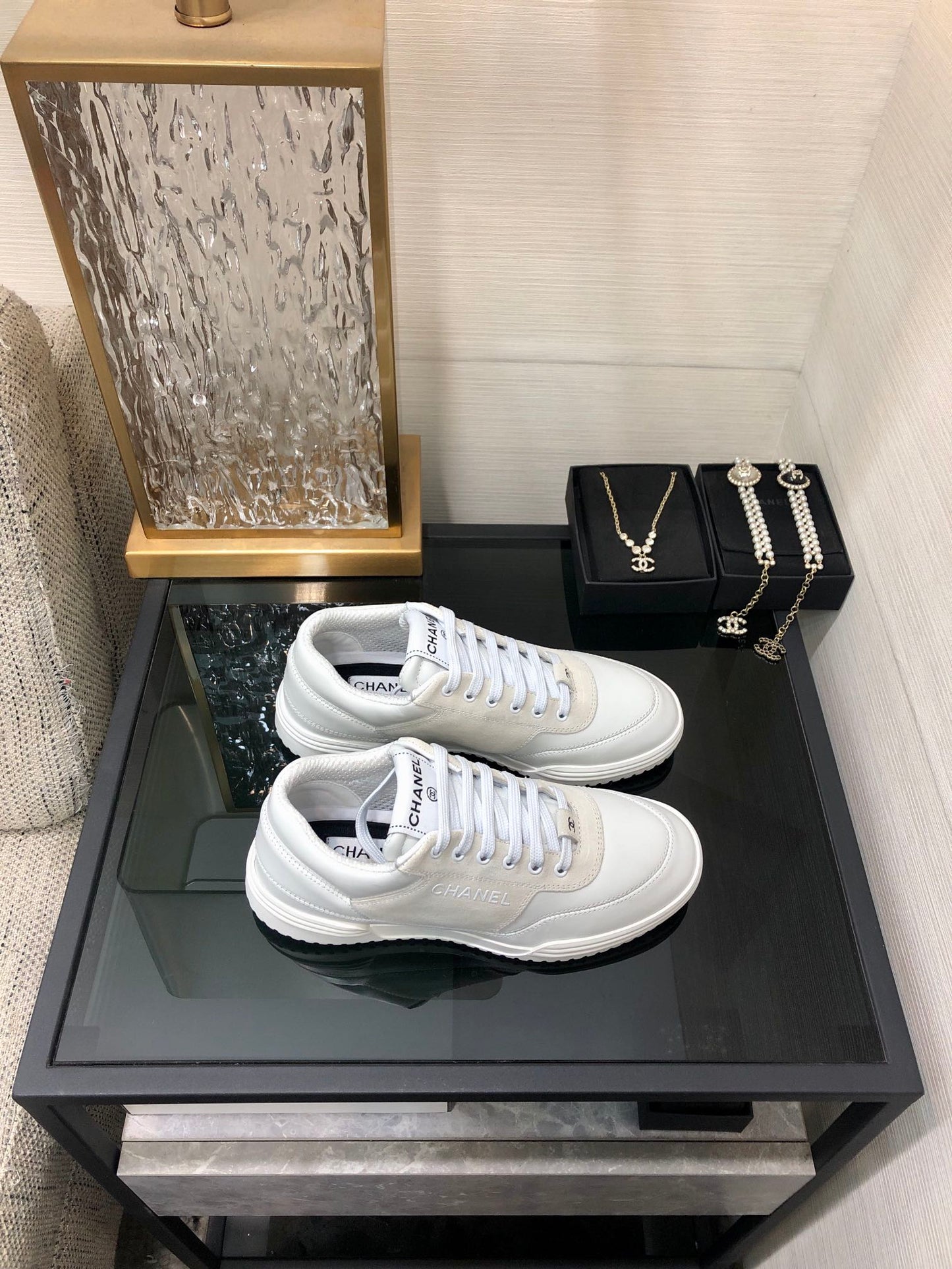 CC 24C Sneaker White Ivory Suede Sheepskin 688653