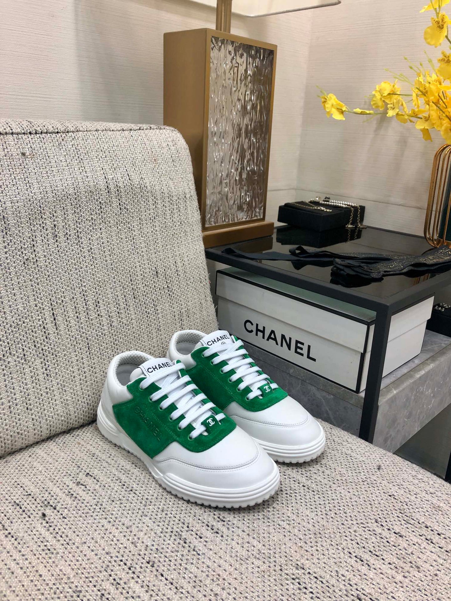 CC 24C Sneaker White Green Suede Sheepskin 688654