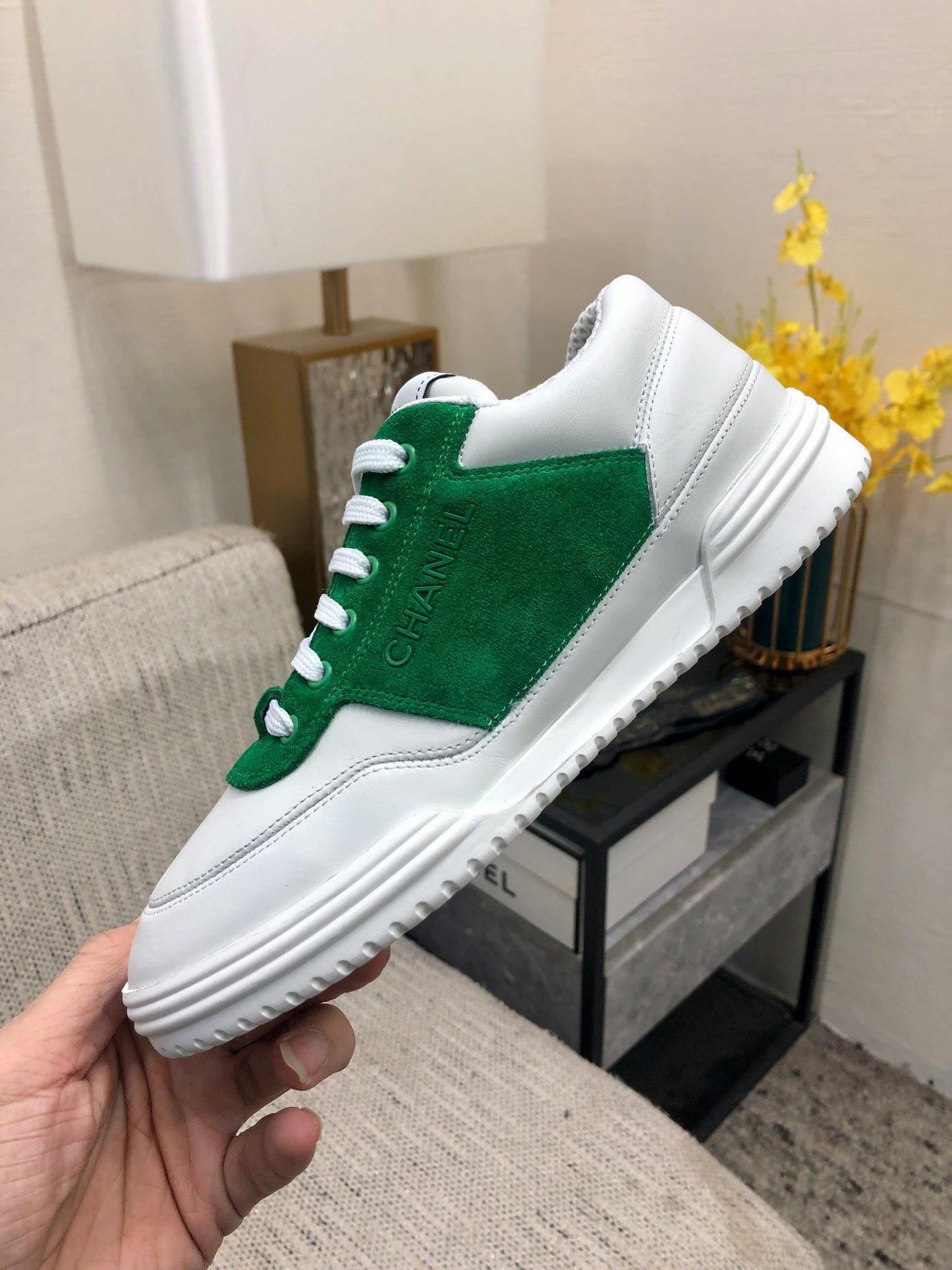 CC 24C Sneaker White Green Suede Sheepskin 688654